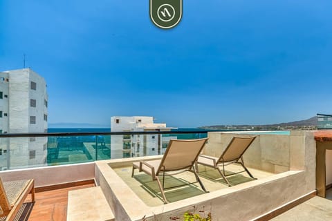 Oceanview 1 BR Condo - Private Jacuzzi - Rooftop Apartment in Bucerias