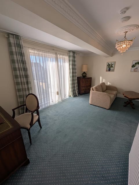 The Walnut Tree Hotel Hotel in Taunton Deane