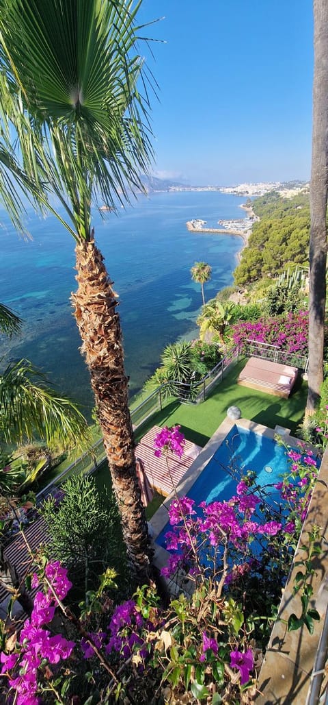 Natural landscape, Sea view, Swimming pool