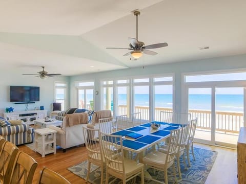 Sea For Miles House in North Topsail Beach