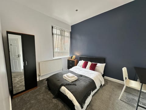 Lovely Co-living House At Daisybank House in Manchester