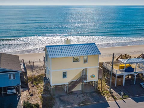 Sunflower Beach House House in Surf City