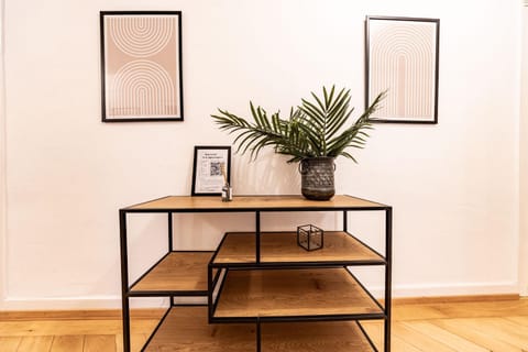 Decorative detail, Text overlay, furniture