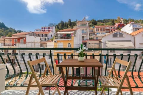 View (from property/room), Balcony/Terrace