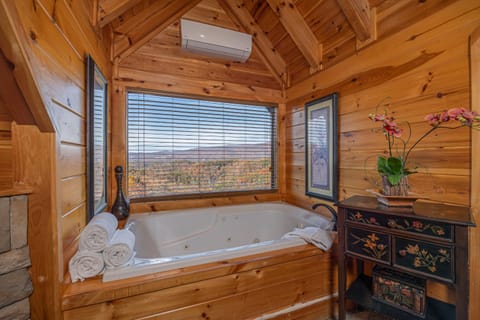 Picture Perfect by Eden Crest Chalet in Pigeon Forge