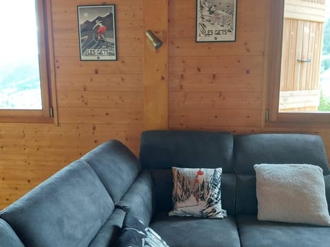 Chalet individuel avec Wi-Fi, parking privé et animaux acceptés - FR-1-671-58 Chalet in Les Gets