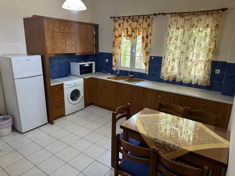 Michalis studios Apartment in Palaiochora