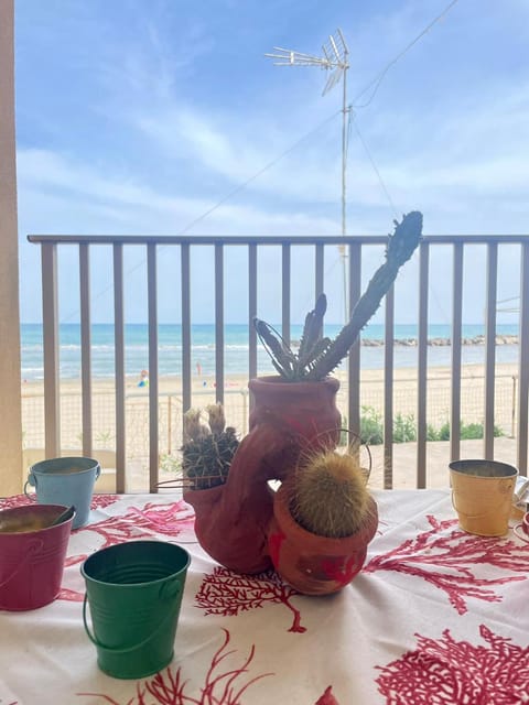 Natural landscape, Balcony/Terrace, Sea view