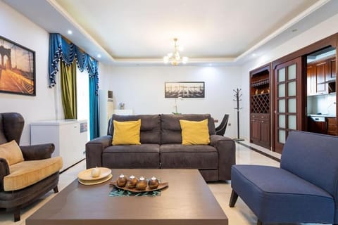 Majestic and spacious apartment near Acropolis Apartment in Athens