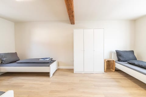 Große Wohnung zu mieten im schönen Sulzheim Wörrstadt Apartment in Mainz-Bingen