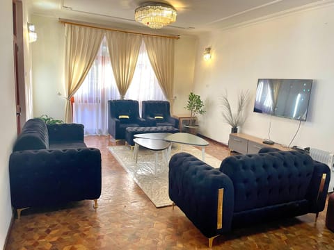 DELUXE Specious Home in a Beautiful Neighborhood Villa in Addis Ababa