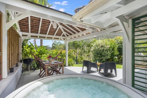 Hot Tub, View (from property/room)