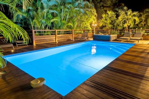 Night, Swimming pool