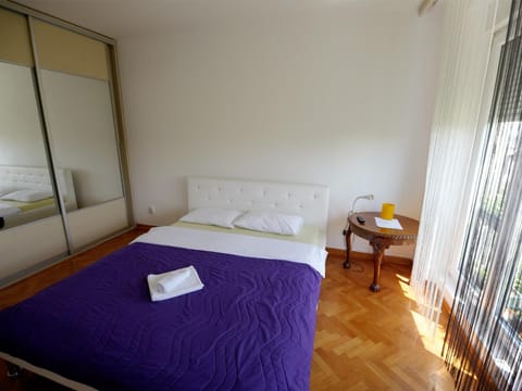 Apartments Sat Condo in Belgrade