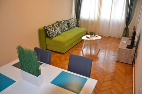 Apartments Sat Condominio in Belgrade