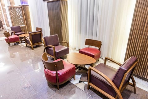 Lounge or bar, Seating area