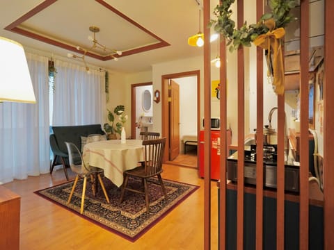 Living room, Dining area