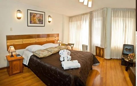 Hostal Ameron Bed and Breakfast in Puno, Peru