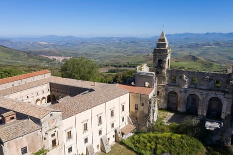 Abbazia Santa Maria del Bosco Landhaus in Sicily