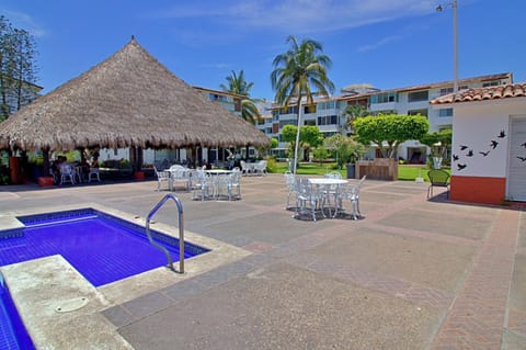 Grupos Condo Marina 3 Units Piscina Playa Galerias Apartment in Puerto Vallarta