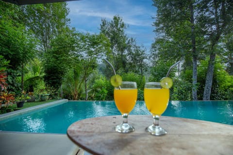 Pool view, Swimming pool