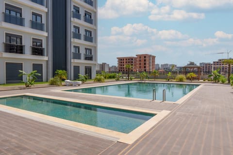 Pool view, Swimming pool