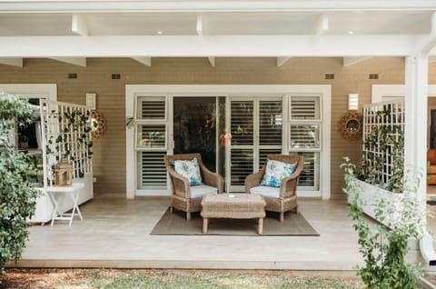 Balcony/Terrace, Garden view