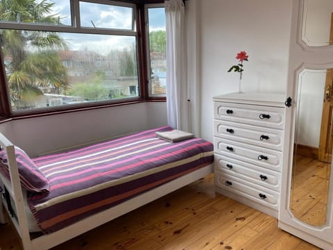 Lovely Rooms in West London Casa vacanze in Southall