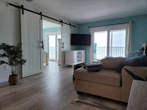 Beachfront Bliss, Quiet Sand Beach, Stargazing Nights - Be One with the Beach Appartamento in Manasota Key