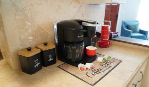 Coffee/tea facilities