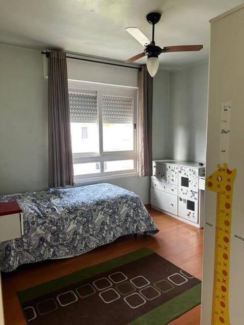 Amplo apartamento com 2 garagens Apartment in Pelotas