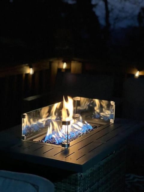 Night, Natural landscape, BBQ facilities