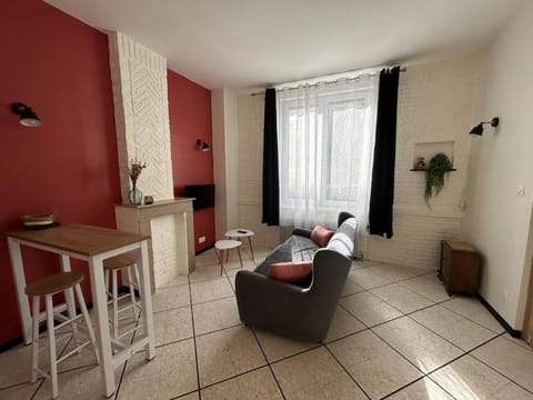 Studio 2 personnes Béthune Centre Apartment in Béthune