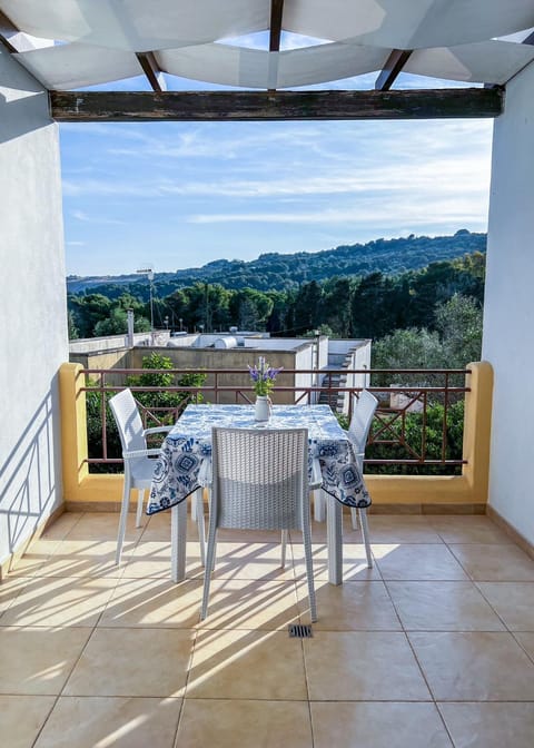 View (from property/room), Balcony/Terrace