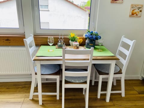 Dining area, Breakfast