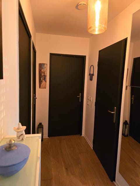 Appartement entier moderne 50m2 à 10 min de Paris Apartment in Vitry-sur-Seine