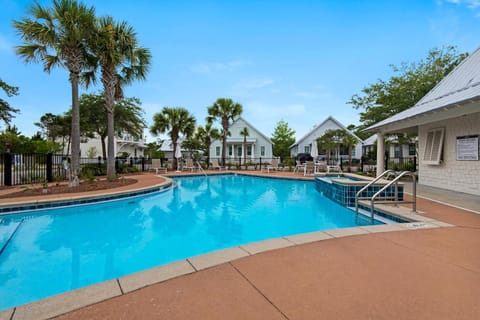 Sandy Dunes Beach Cottage House in South Walton County