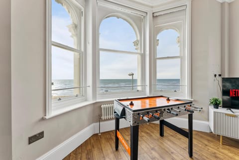 Breathtaking Penthouse - Sea Views Apartment in Worthing