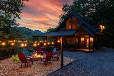 Property building, Natural landscape, Mountain view