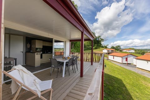 Natural landscape, View (from property/room), Balcony/Terrace