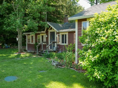 Facade/entrance, Garden view