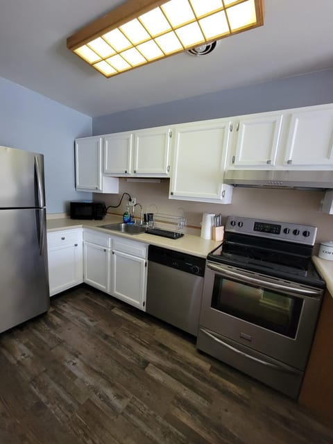 Modern 1br In Elkins Park Apartment in Cheltenham Township