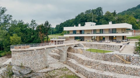 Property building, Natural landscape, Bird's eye view, Mountain view