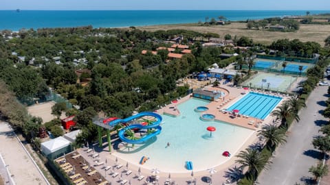 Pool view, Sea view, Swimming pool