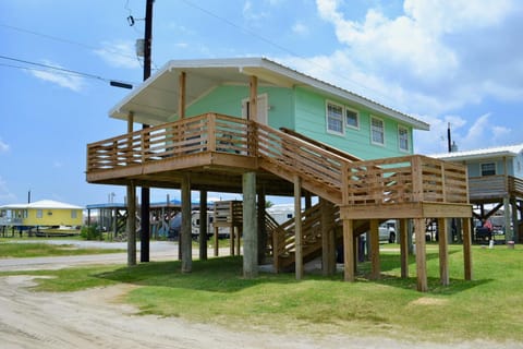 Blue Dolphin Inn and Cottages Pousada in Grand Isle