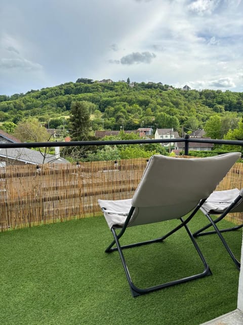 View (from property/room), Balcony/Terrace, Balcony/Terrace, sunbed