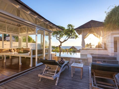 Balcony/Terrace, Pool view, Swimming pool