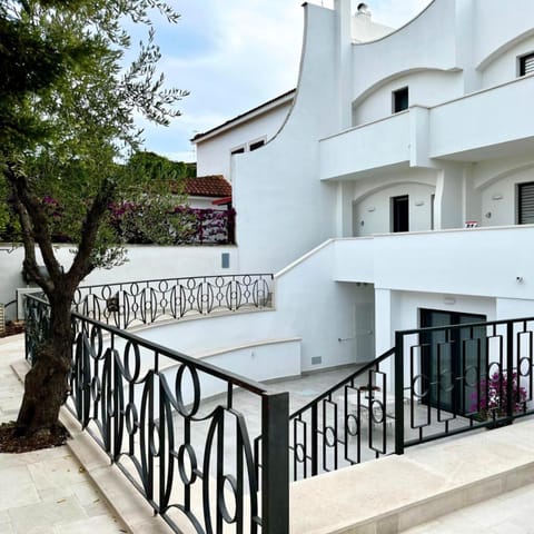 Property building, Inner courtyard view