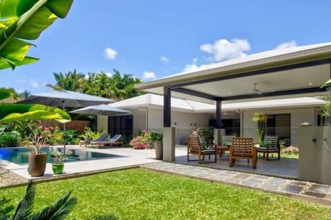 Allure - 4 Bedroom Luxury House in Port Douglas House in Port Douglas