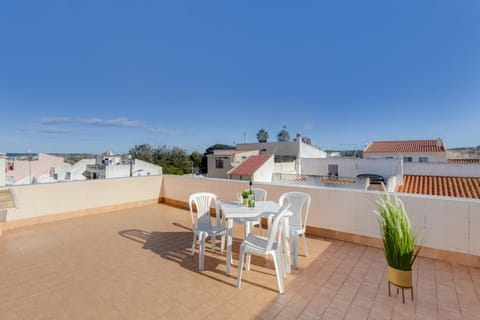 Patio, Day, View (from property/room), Balcony/Terrace, Dining area